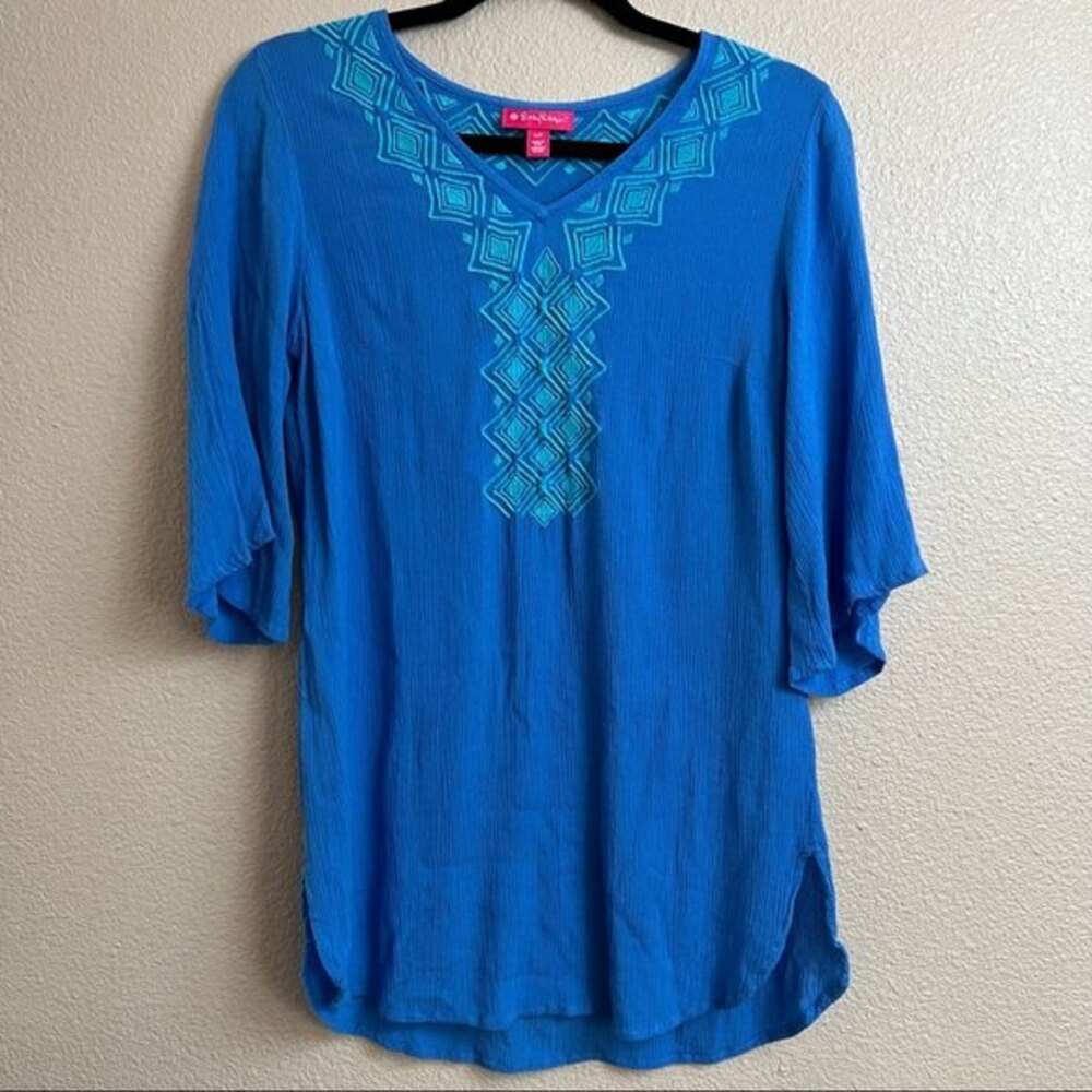 🌼 FINAL PRICE Lilly Pulitzer Target Blue Embroidered Crepe Peasant Tunic Top